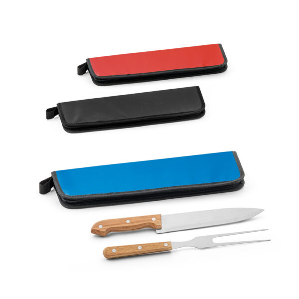 SPBrindes Corporativos - CUBAT. Kit churrasco em estojo de 210D com 2 utensílios em aço inox e madeira Seringueira