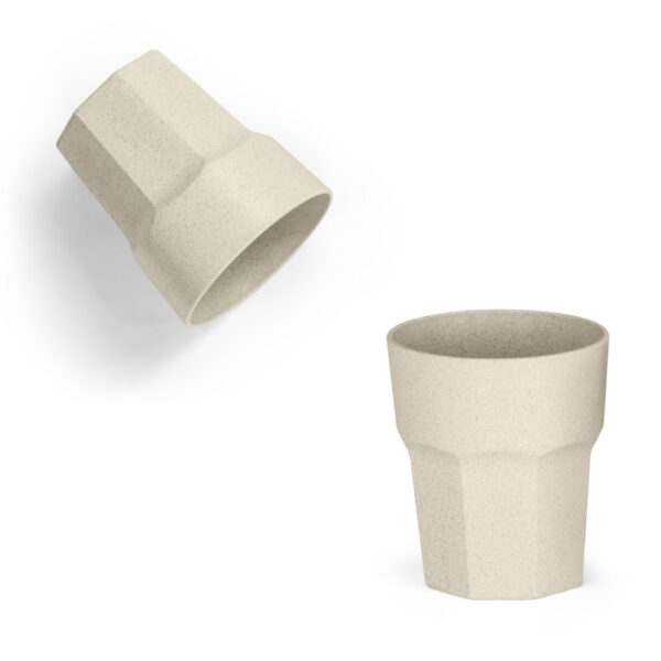 SPBrindes Corporativos - PETRELLI. Copo em fibra de arroz (60%) e PP (40%) (400 mL)