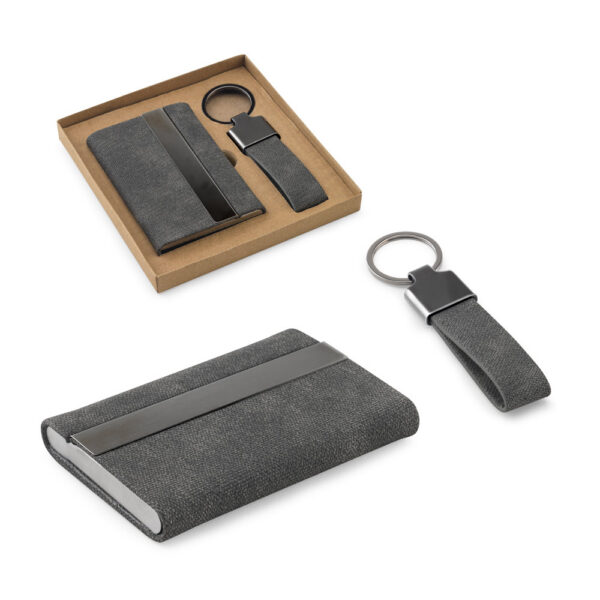 VAUGHN. Conjunto composto por um porta-cartões e chaveiro SPBrindes Corporativos - VAUGHN. Conjunto composto por um porta-cartões e chaveiro