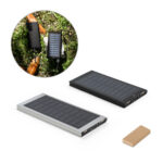 SPBrindes Corporativos - CLERK. Bateria portátil em alumínio 100% reciclado (8 000 mAh)