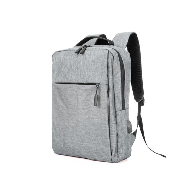 SPBrindes Corporativos - MOCHILA DE NYLON USB 20L