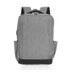 SPBrindes Corporativos - MOCHILA DE NYLON USB 21L
