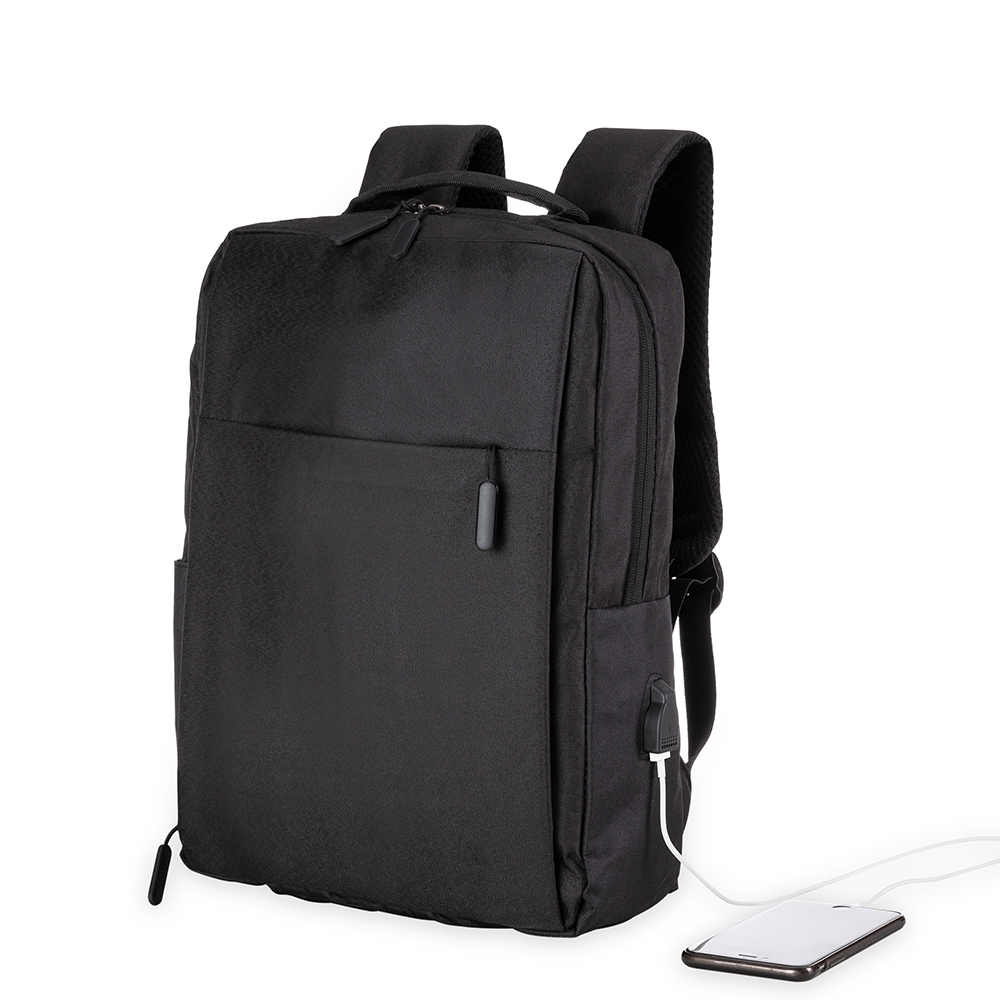 SPBrindes Corporativos - MOCHILA DE NYLON USB 20L